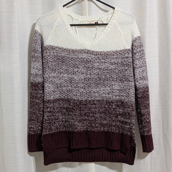 So Perfectly Soft Women's Color block Knit Sweater V Neck Size S - Picture 1 of 10